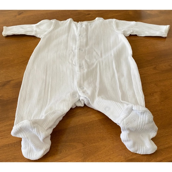 Peter Rabbit White Bodysuit - Picture 10 of 11